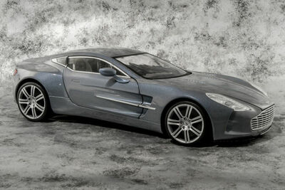 Aston Martin models Bild 2