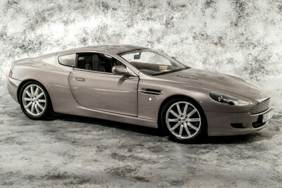 Aston Martin models Bild 4
