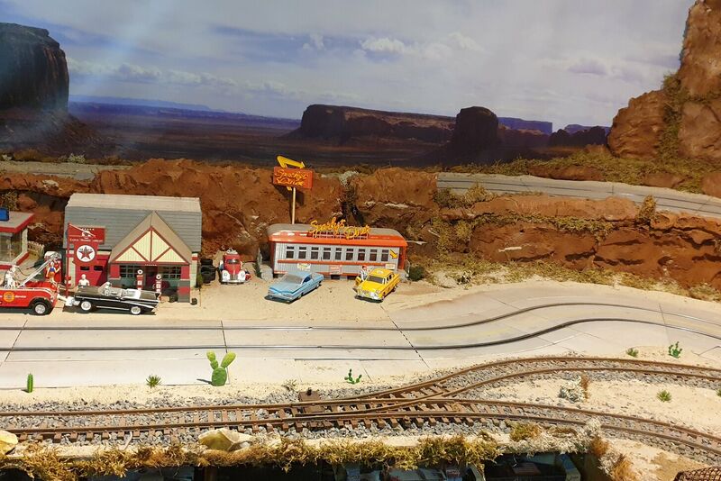 Vanishing Point Valley - 1:32 Slottrack Bild 8