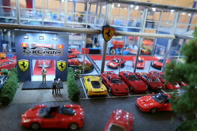 Ferrari Autohaus 1:87 Bild 3