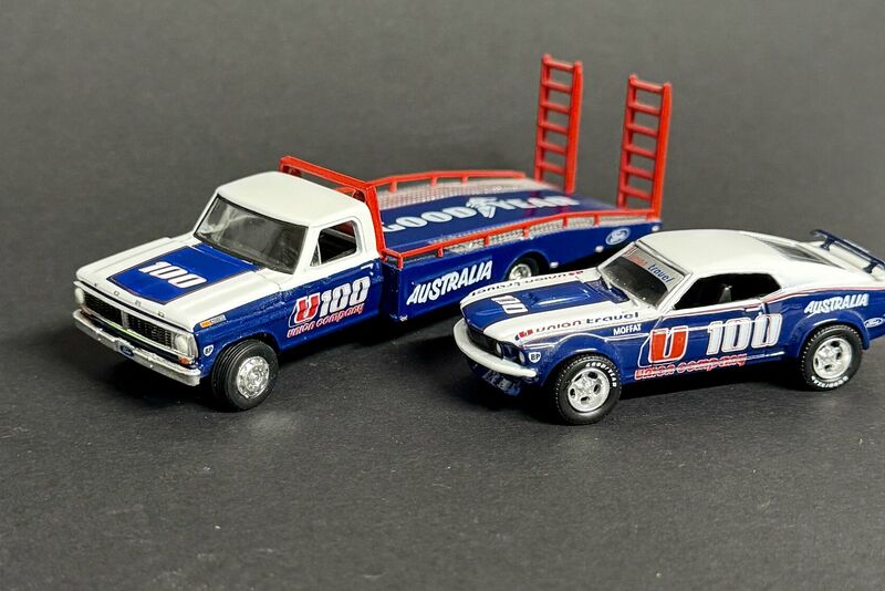 Mustang Präsentationen/Dioramen Bild 28