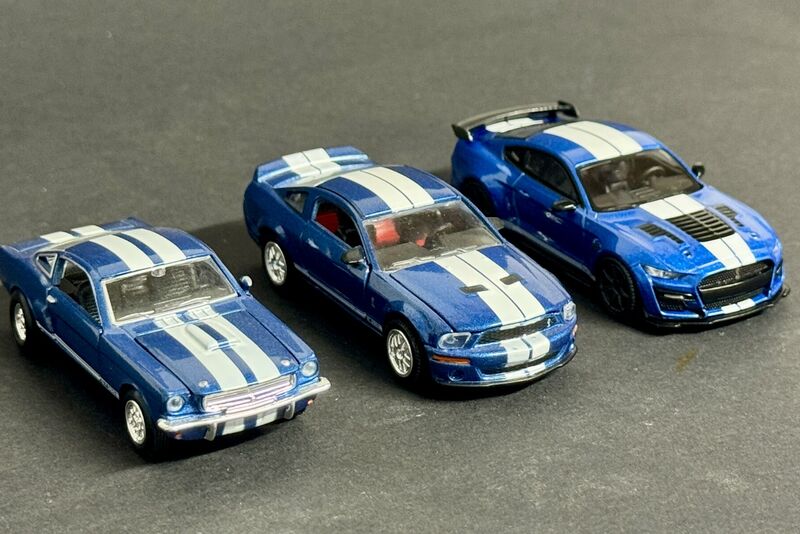 Mustang Präsentationen/Dioramen Bild 34