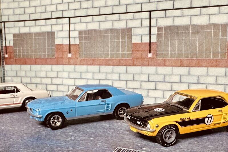 Mustang Präsentationen/Dioramen Bild 41