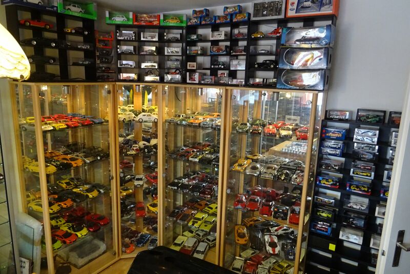 Übersicht Sammlung / Vitrinen Bild 2